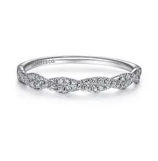 14k White Gold Twisted Diamond Band Ring