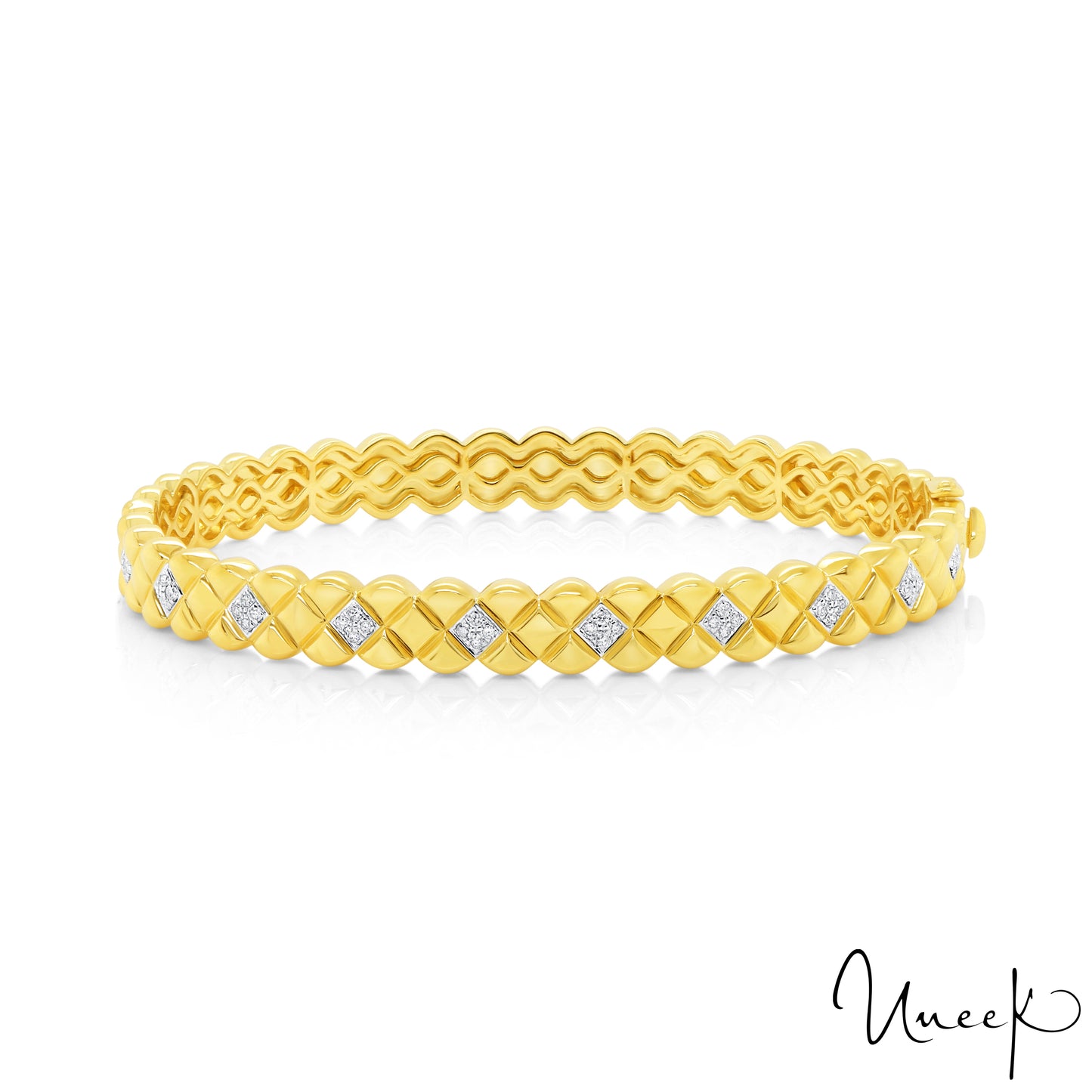 Lady's Two-Tone 18 Karat Bangle Bracelet Length 312979 40 = 0.23tw Round G VS2 Diamonds