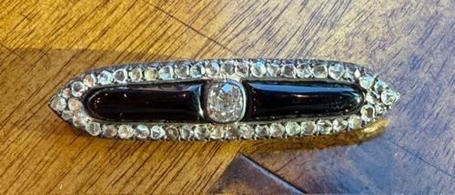Victorian 0.85ct (I-J SI2) Old Mine Diamond + Onyx 18KY + Silver Brooch (Antique 1870s) 4ct Rose-cut Dia