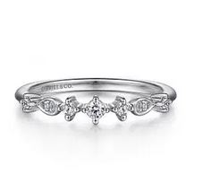 14k White Gold Single Prong Diamond Station Ring