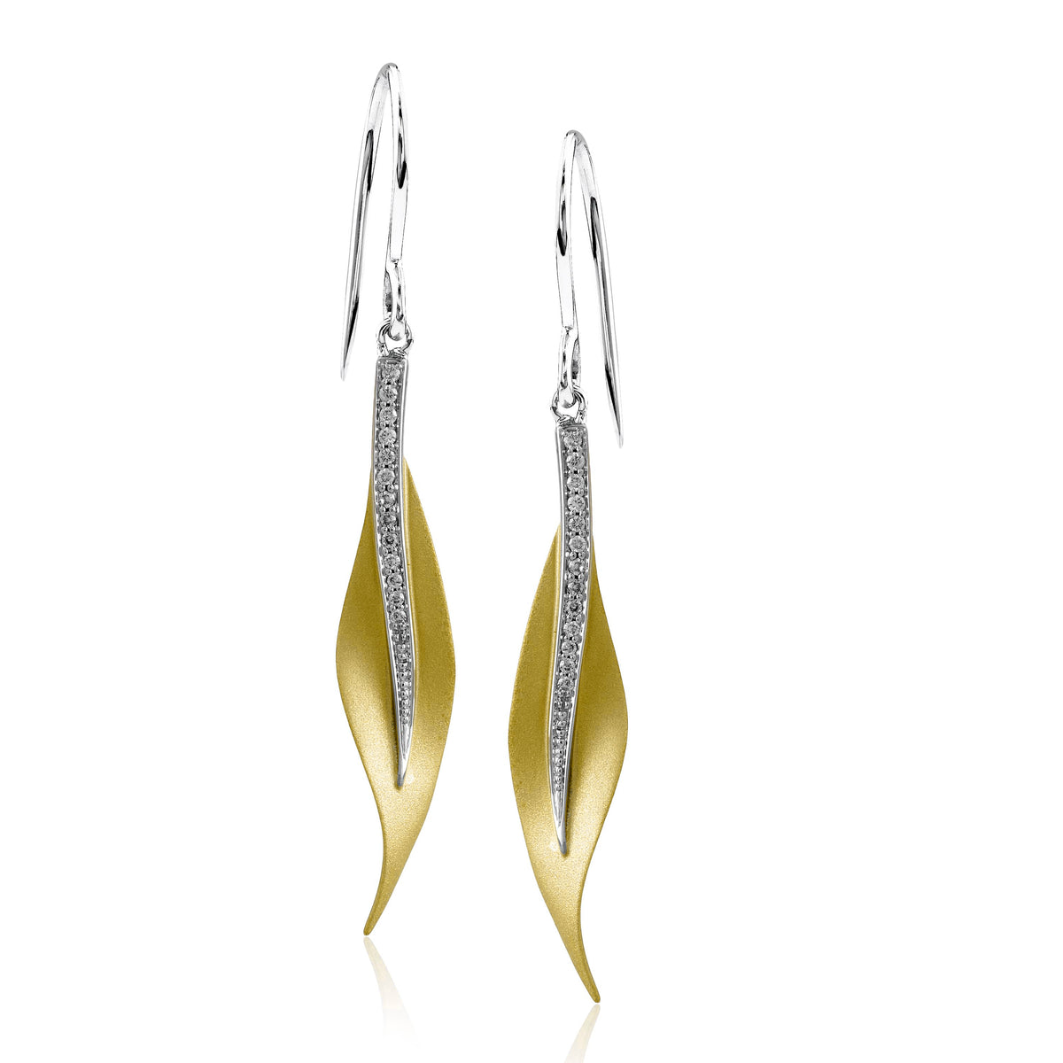 Lady's Two-Tone 18 Karat Drop Earrings With 26 = 0.14Tw Round G Vs1 Diamonds