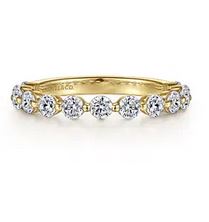 14k Yellow Gold Single Prong Diamond Anniversary Band