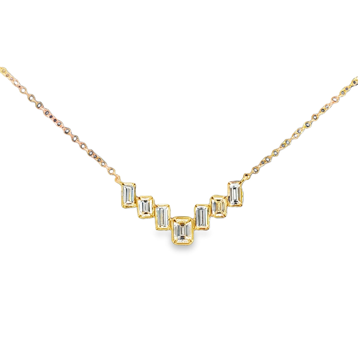 18K White Gold Uneek Alexandria Collection Bar Necklace