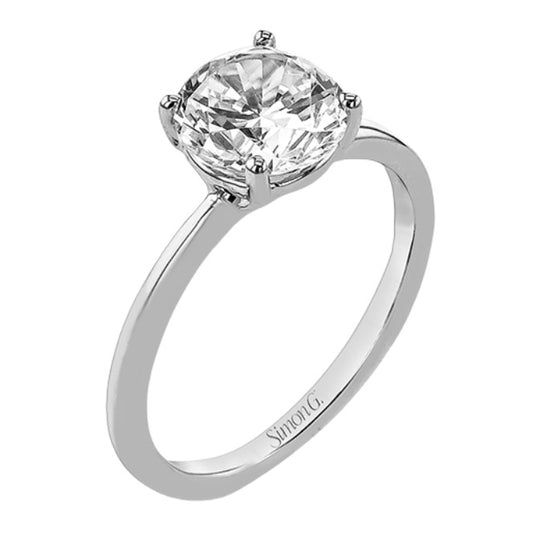 White 18 Karat Solitaire Ring Size 6.5