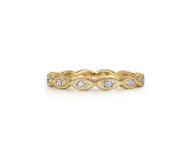 14K Yellow Gold Diamond Bujukan Marquise Station Ring