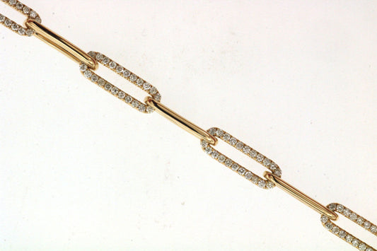 Lady's Yellow 14 Karat Cable Link Bracelet With 0.90Tw Round I I1 Diamonds