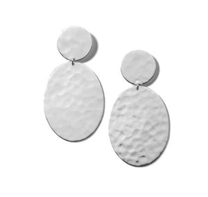 Classico Collection Crinkle Hammered Oval Snowman Earrings