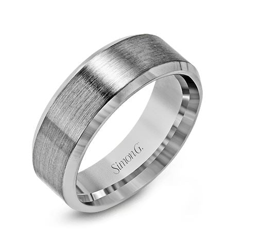 White 14 Karat Gentleman Wedding Band Size 10