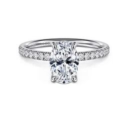 14k White Gold Oval Diamond Engagement Ring