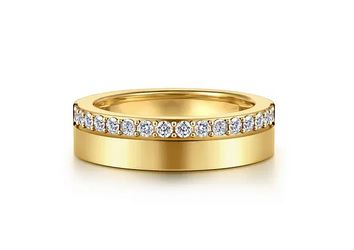 14K Yellow Gold Share Prong Diamond Anniversary Band