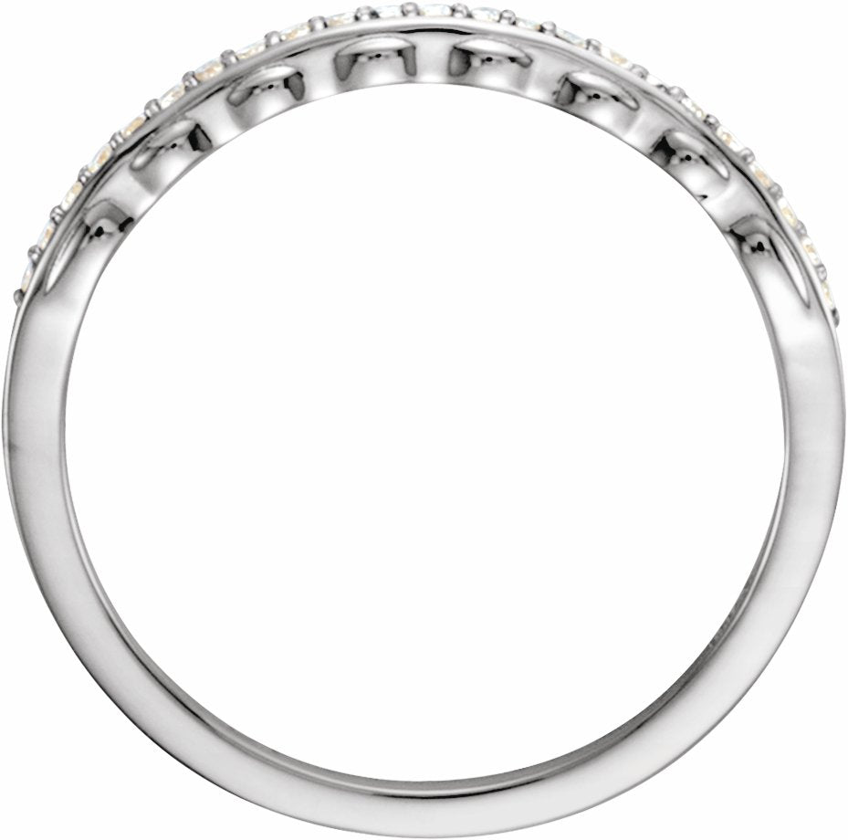 14K White 1/10 CTW Diamond Band